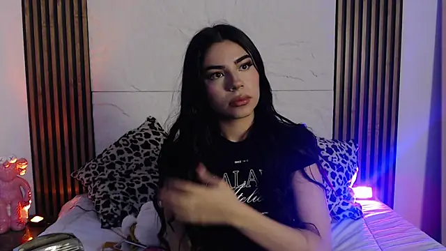 abril lottie online show from March 1, 2025, 2:02 pm