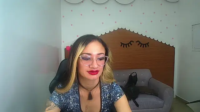 emily rousse t online show from March 20, 2025, 9:56 pm