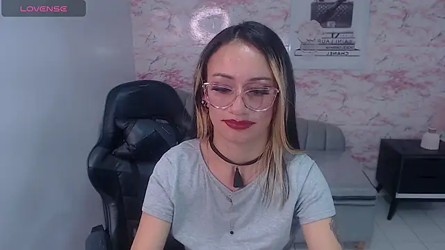 emily rousse t online show from March 10, 2025, 9:29 pm