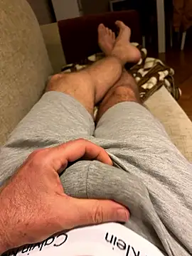 Snapshot of albatros70 chatting on January 9, 2026, 10:06 pm albatros70 online show from January 9, 2026, 10:06 pm