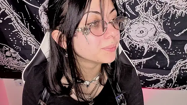 Guxplo  online show from September 27, 2025, 1:28 pm