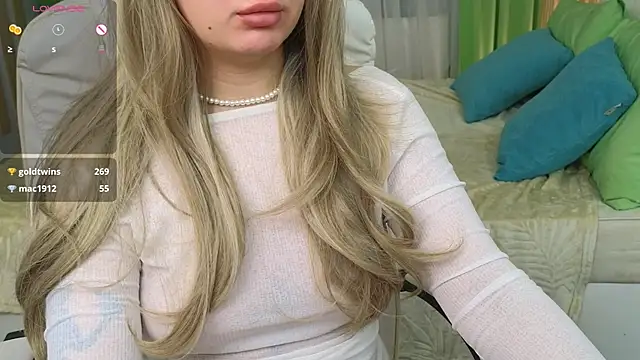 baby debbie online show from February 19, 2025, 2:12 am