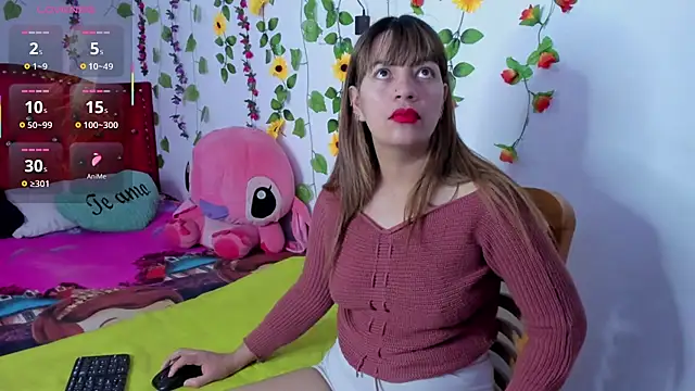 Snapshot of Rihana_Milan chatting on October 4, 2025, 8:43 pm Rihana Milan online show from October 4, 2025, 8:43 pm