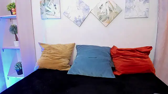 Snapshot of iiangel_ chatting on October 31, 2025, 4:42 am iiangel  online show from October 31, 2025, 4:42 am