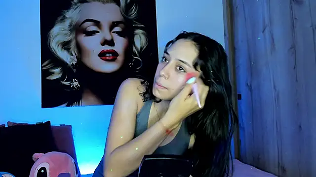 TANIA 06 online show from October 6, 2025, 1:12 pm