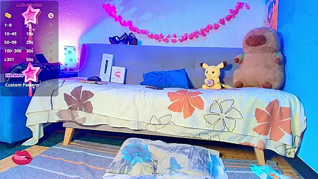 Snapshot of Vicky_Miller_05 chatting on October 16, 2025, 7:22 pm Vicky Miller 05 online show from October 16, 2025, 7:22 pm