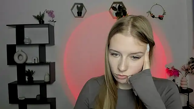 Snapshot of AnnNorriss chatting on February 26, 2025, 4:49 pm AnnNorriss online show from February 26, 2025, 4:49 pm