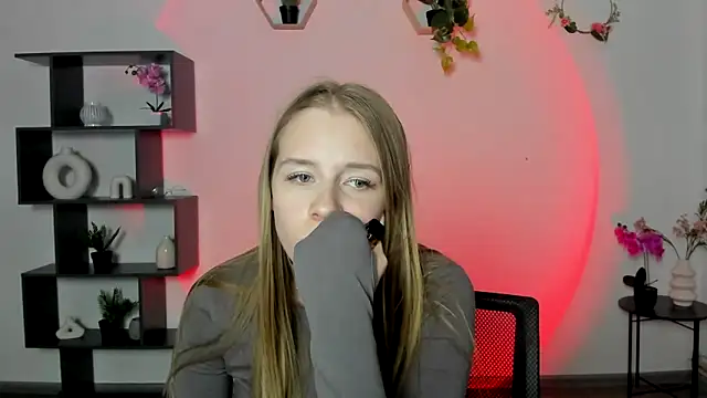Snapshot of AnnNorriss chatting on March 12, 2025, 7:04 pm AnnNorriss online show from March 12, 2025, 7:04 pm