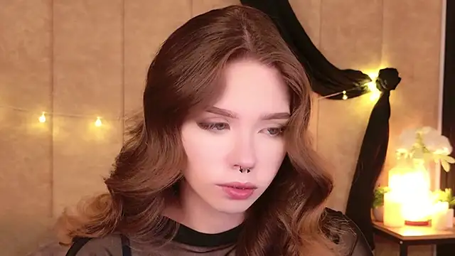 Snapshot of Sierra_Fane chatting on October 13, 2025, 5:53 am Sierra Fane online show from October 13, 2025, 5:53 am