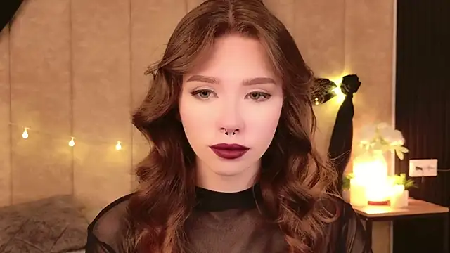 Snapshot of Sierra_Fane chatting on October 9, 2025, 5:52 am Sierra Fane online show from October 9, 2025, 5:52 am