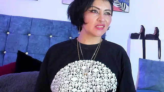 Snapshot of lilith_catt chatting on March 7, 2025, 7:27 pm lilith catt online show from March 7, 2025, 7:27 pm