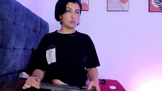 Snapshot of lilith_catt chatting on March 8, 2025, 11:28 pm lilith catt online show from March 8, 2025, 11:28 pm