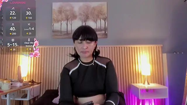 Snapshot of lilith_catt chatting on October 17, 2025, 7:37 pm lilith catt online show from October 17, 2025, 7:37 pm