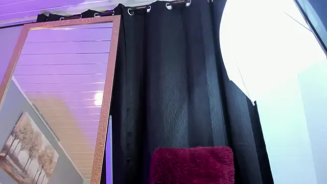 Snapshot of lilith_catt chatting on October 28, 2025, 9:03 pm lilith catt online show from October 28, 2025, 9:03 pm