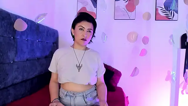 Snapshot of lilith_catt chatting on March 13, 2025, 7:39 pm lilith catt online show from March 13, 2025, 7:39 pm