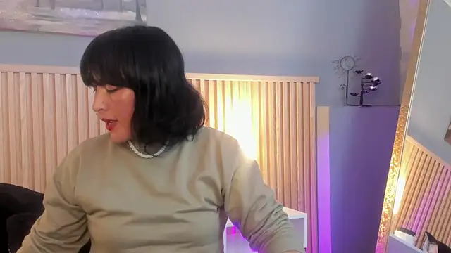 Snapshot of lilith_catt chatting on October 27, 2025, 7:26 pm lilith catt online show from October 27, 2025, 7:26 pm