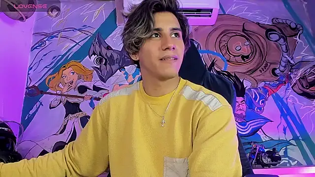 Snapshot of Allex_Cano chatting on September 18, 2025, 10:35 pm Allex Cano online show from September 18, 2025, 10:35 pm