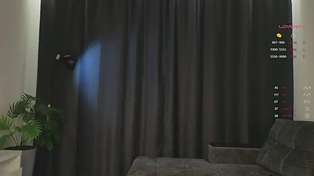 Snapshot of Nerdy_Amy chatting on October 5, 2025, 3:47 pm Nerdy Amy online show from October 5, 2025, 3:47 pm