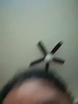 Snapshot of Deshay30 chatting on September 30, 2025, 11:44 pm Deshay30 online show from September 30, 2025, 11:44 pm