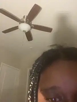 Snapshot of Deshay30 chatting on September 24, 2025, 1:02 am Deshay30 online show from September 24, 2025, 1:02 am