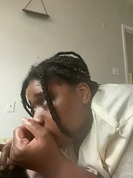 Snapshot of Deshay30 chatting on September 22, 2025, 6:36 pm Deshay30 online show from September 22, 2025, 6:36 pm