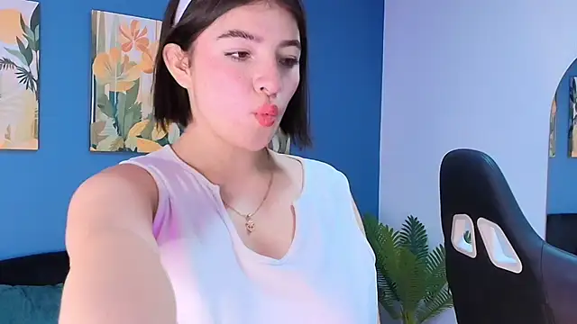 Snapshot of Zamira_Taylor chatting on October 3, 2025, 3:52 am Zamira Taylor online show from October 3, 2025, 3:52 am