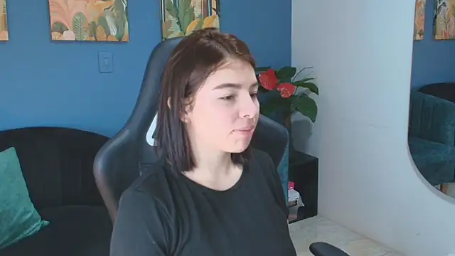 Zamira Taylor online show from February 6, 2026, 1:01 am