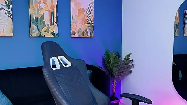 Snapshot of Zamira_Taylor chatting on September 25, 2025, 7:47 am Zamira Taylor online show from September 25, 2025, 7:47 am