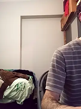 Snapshot of raskolnikovw chatting on February 13, 2026, 8:42 pm raskolnikovw online show from February 13, 2026, 8:42 pm