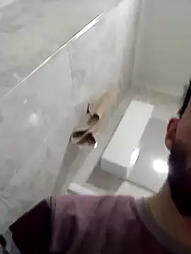 Snapshot of raskolnikovw chatting on March 1, 2026, 6:57 am raskolnikovw online show from March 1, 2026, 6:57 am