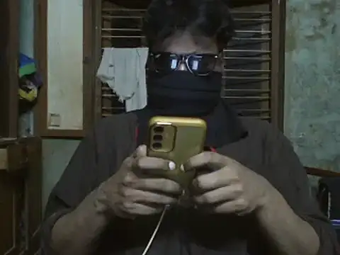 Snapshot of samdavid162 chatting on February 28, 2025, 3:37 pm samdavid162 online show from February 28, 2025, 3:37 pm