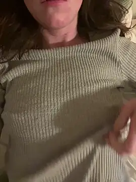 Snapshot of Hildas chatting on February 16, 2026, 11:35 pm Hildas online show from February 16, 2026, 11:35 pm