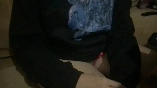 ashleighpink online show from October 3, 2025, 3:52 am