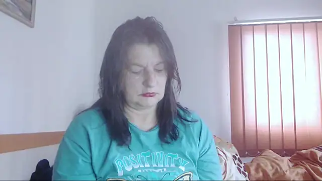 Snapshot of ExtasyMature chatting on October 9, 2025, 6:14 am ExtasyMature online show from October 9, 2025, 6:14 am