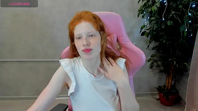 Sandra Wi1son online show from March 14, 2025, 5:27 am