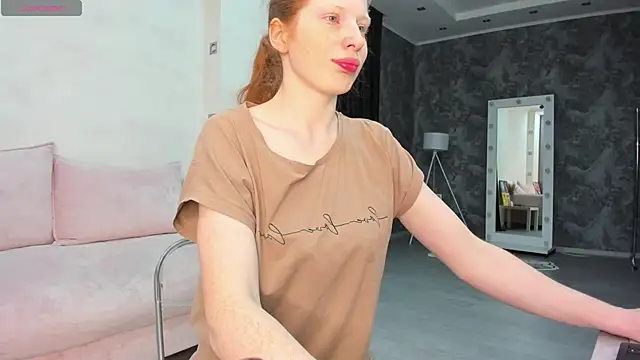 Sandra Wi1son online show from April 15, 2026, 1:22 am