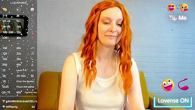 Snapshot of KristinMoore chatting on March 20, 2025, 12:43 pm KristinMoore online show from March 20, 2025, 12:43 pm