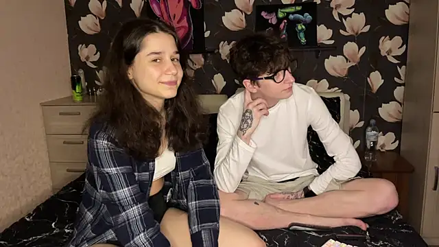 baby lesi online show from April 18, 2026, 6:10 pm