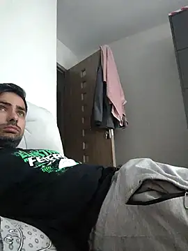 andreiiiii2025 online show from March 3, 2026, 2:24 pm