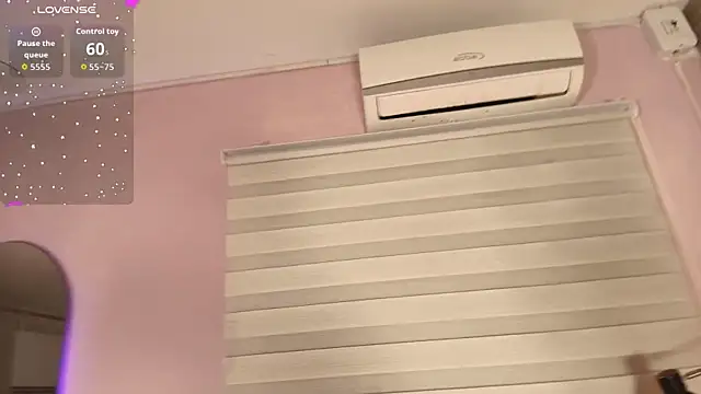 Snapshot of emily_sweett24 chatting on September 9, 2025, 12:47 pm emily sweett24 online show from September 9, 2025, 12:47 pm