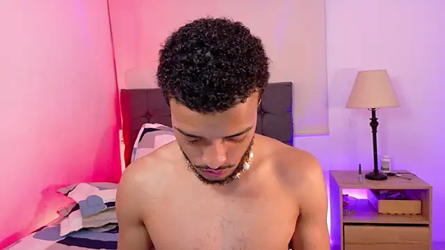 eross chipre  online show from March 27, 2026, 12:30 am