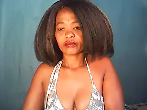 Snapshot of perfectionist chatting on March 18, 2025, 9:12 am perfectionist online show from March 18, 2025, 9:12 am