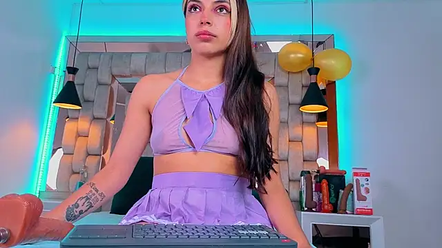 Mandysexycute online show from October 14, 2025, 6:41 pm