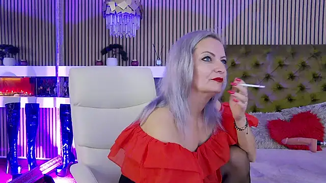 Snapshot of LadyTouch chatting on October 14, 2025, 11:58 pm LadyTouch online show from October 14, 2025, 11:58 pm