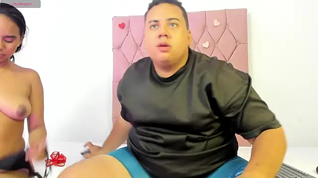 MICHAEL AND SHARON online show from October 14, 2025, 4:02 am