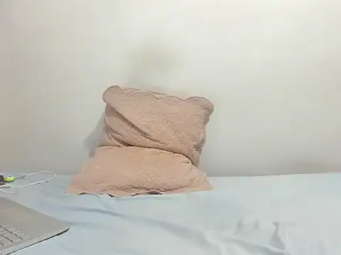 Snapshot of liam_orion chatting on September 21, 2025, 4:23 pm liam orion online show from September 21, 2025, 4:23 pm