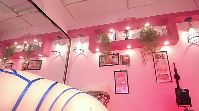 MeliissaAdams online show from April 15, 2026, 12:42 pm