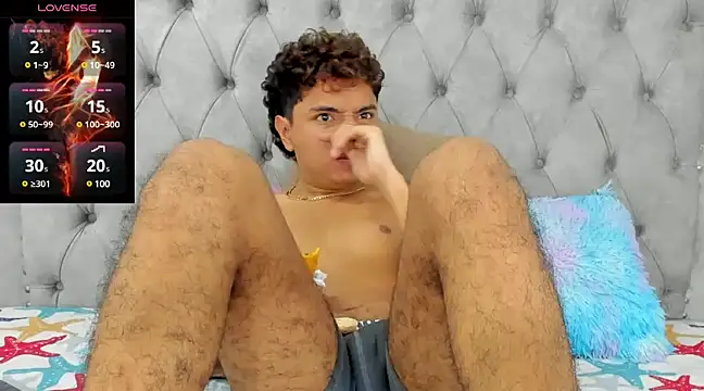 CamilowhiteS online show from March 15, 2025, 10:55 pm