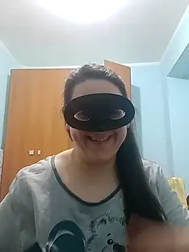 Snapshot of Dolcecurvy chatting on March 18, 2025, 9:32 pm Dolcecurvy online show from March 18, 2025, 9:32 pm