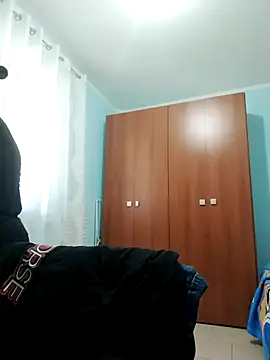 Snapshot of Dolcecurvy chatting on September 22, 2025, 8:31 am Dolcecurvy online show from September 22, 2025, 8:31 am